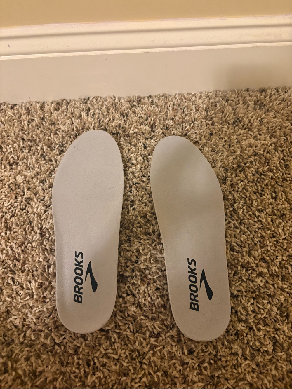 Women’s Brooks Glycerin 23 - White/Black - Picture 7 of 9